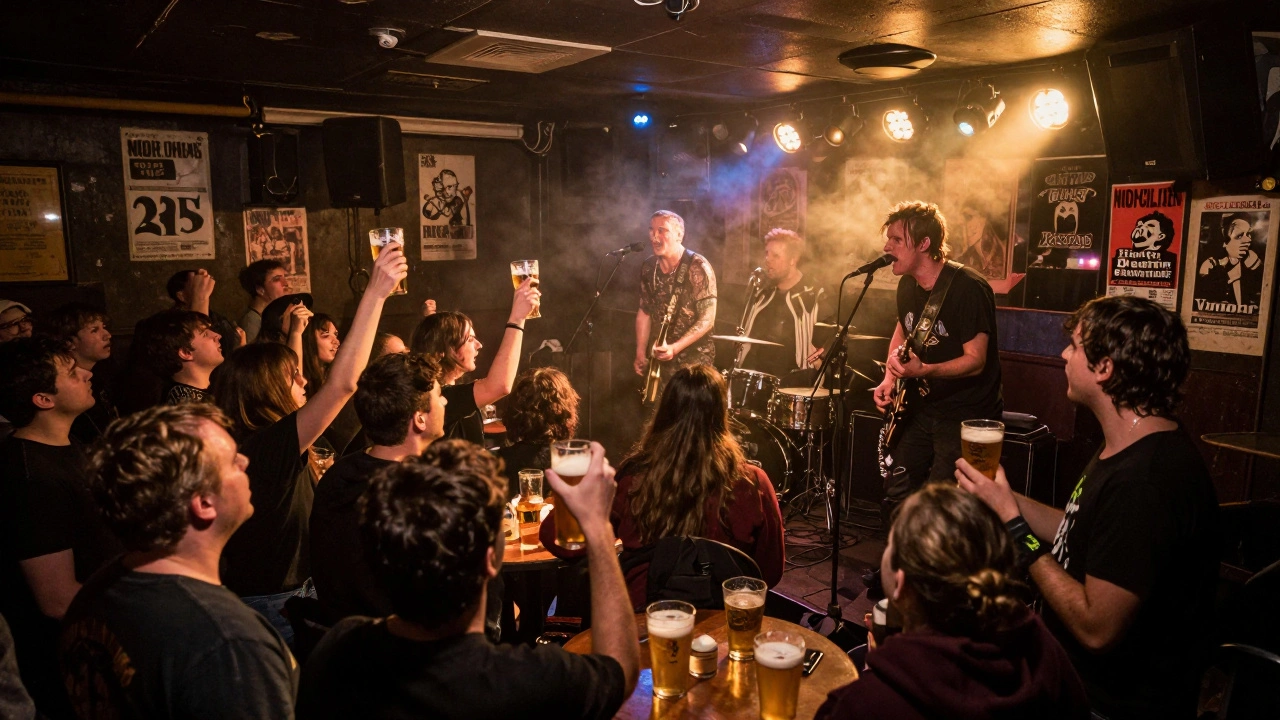London Pub Crawls for Music Lovers: Bars with the Best Live Bands